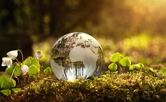 Lyxor's ETFs will offer Eurozone, Europe, US and global exposure Lyxor's ETFs will offer Eurozone, Europe, US and global exposure