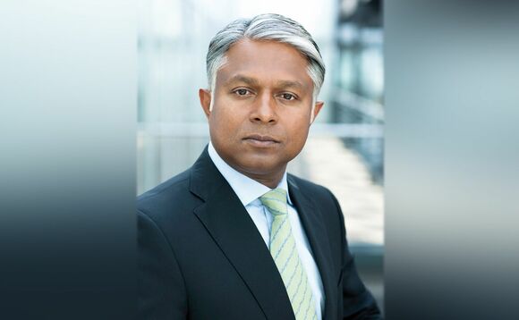 Asoka Woehrmann has been with Deutsche Bank since 1998 Asoka Woehrmann has been with Deutsche Bank since 1998