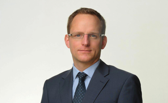 Stefan Gries co-manages the BlackRock Greater Europe IT Stefan Gries co-manages the BlackRock Greater Europe IT