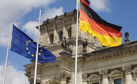 Moody's warns on Germany AAA rating