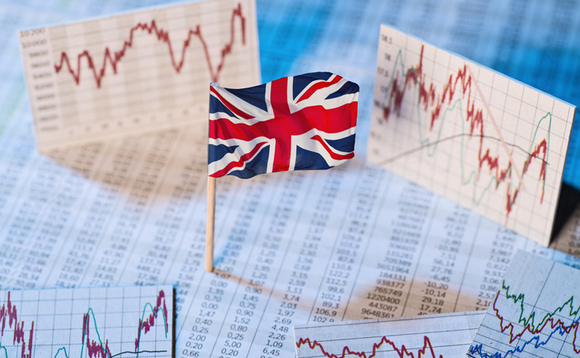UK economy on track for full recovery by year-end UK economy on track for full recovery by year-end