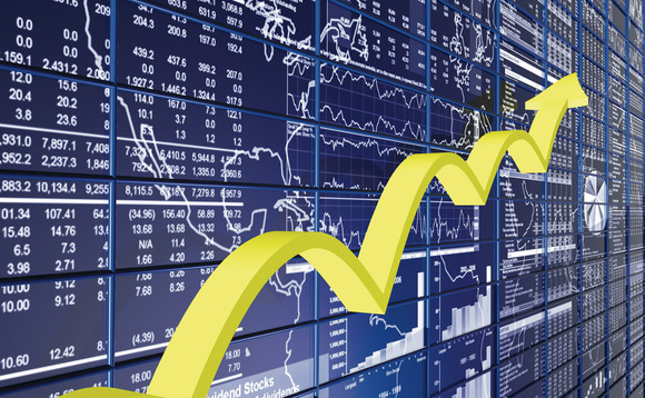 Flows into global ETPs slowed in September Flows into global ETPs slowed in September