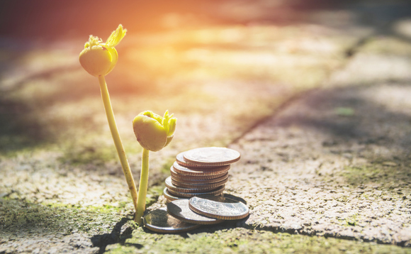 Companies in the FTSE UK 100 ESG Select index outperformed those in the FTSE 100 since February Companies in the FTSE UK 100 ESG Select index outperformed those in the FTSE 100 since February